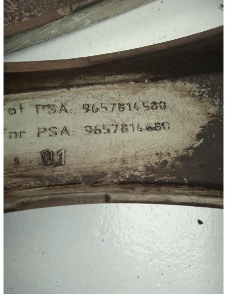 Recambio de tapacubos para citroën c4 picasso 1.6 16v hdi fap referencia OEM IAM 9657814580  