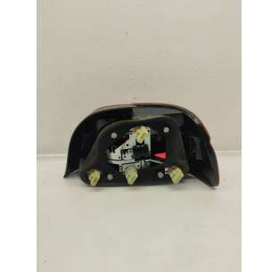 PILOTO TRASERO IZQUIERDO... 2