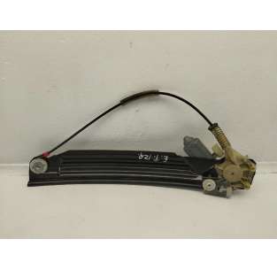 ELEVALUNAS TRASERO...