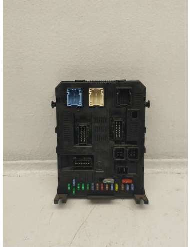 CAJA RELES / FUSIBLES PEUGEOT 307...