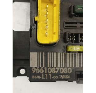 CAJA RELES / FUSIBLES... 2