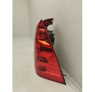 PILOTO TRASERO DERECHO... 2