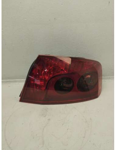 PILOTO TRASERO DERECHO PEUGEOT 407...