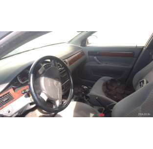 daewoo nubira berlina del año 2003 2