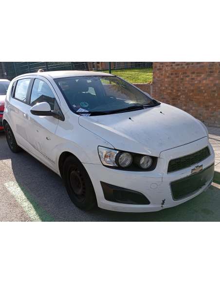 chevrolet aveo berlina hatchback del año 2012