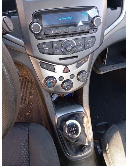 chevrolet aveo berlina hatchback del año 2012