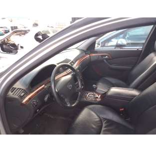 mercedes-benz clase s (w220) berlina del año 2001 2