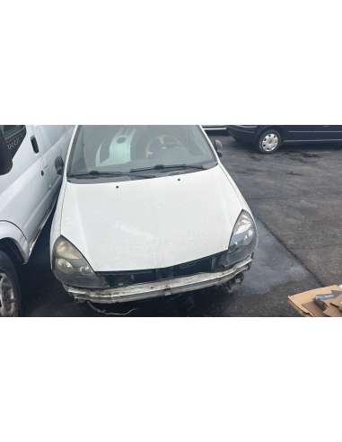 renault clio ii symbol del año 2006