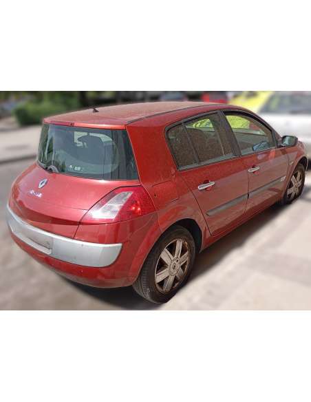 renault megane ii berlina 5p del año 2004