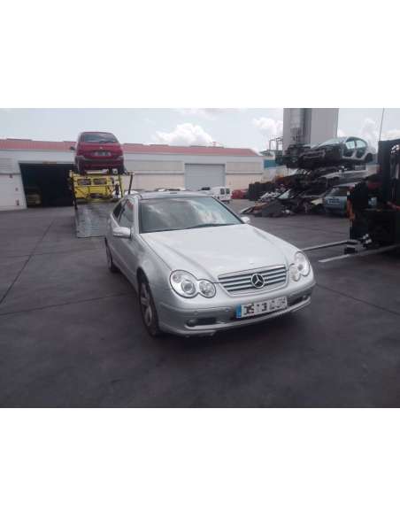 mercedes-benz clase c (w203) sportcoupe del año 2005