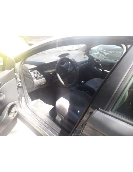 citroën c5 berlina del año 2005