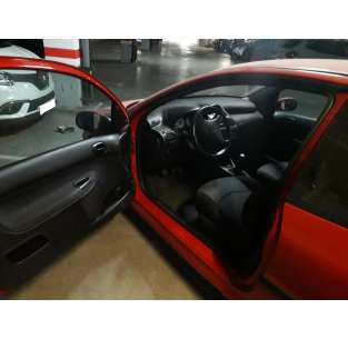 peugeot 206 berlina del año 2003 2