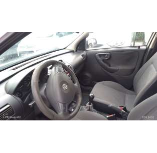 opel corsa c del año 2004 2