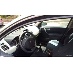 renault megane ii berlina 5p del año 2003 2