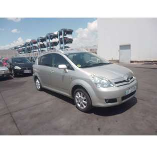 toyota corolla verso (r1) del año 2004