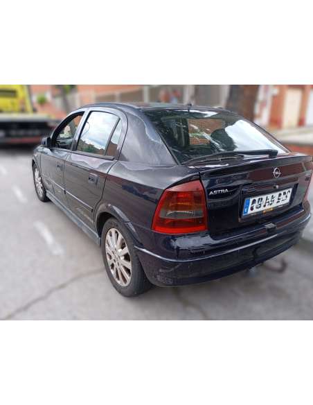 opel astra g berlina del año 2003