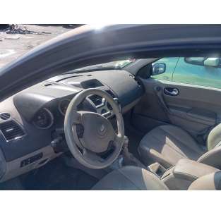 renault megane ii classic berlina del año 2003 2