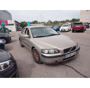 volvo s60 berlina del año 2003