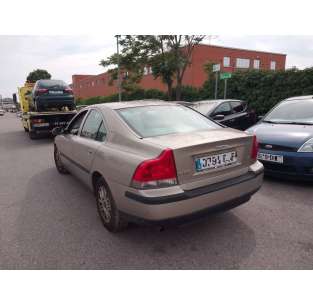 volvo s60 berlina del año 2003 2