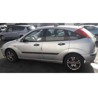 ford focus berlina (cak) del año 2003 2