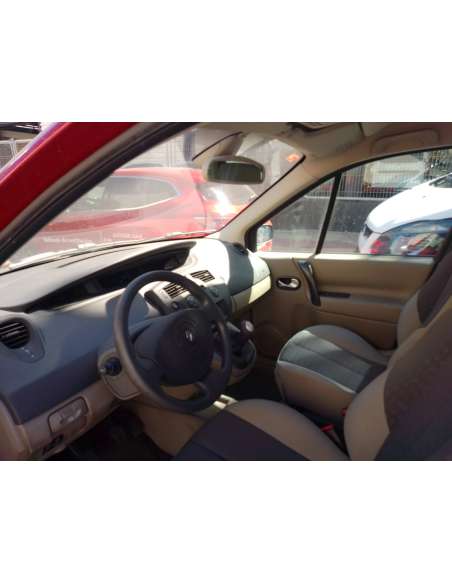 renault scenic ii del año 2005