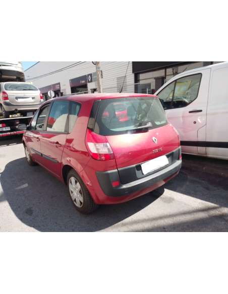 renault scenic ii del año 2005