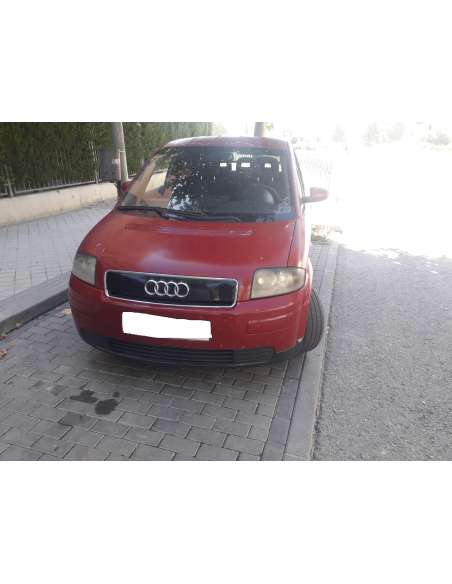 audi a2 (8z) del año 2002