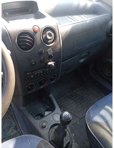 peugeot partner (s2) del año 2003