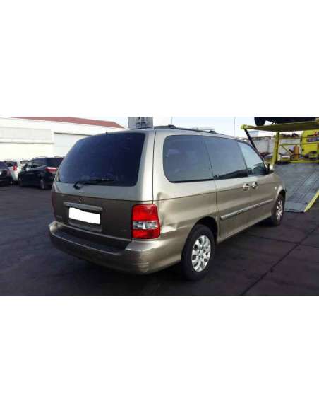 kia carnival ii del año 2004