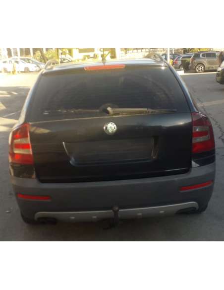 skoda octavia combi (1z5) del año 2008