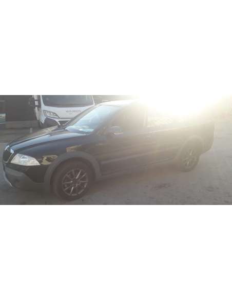 skoda octavia combi (1z5) del año 2008