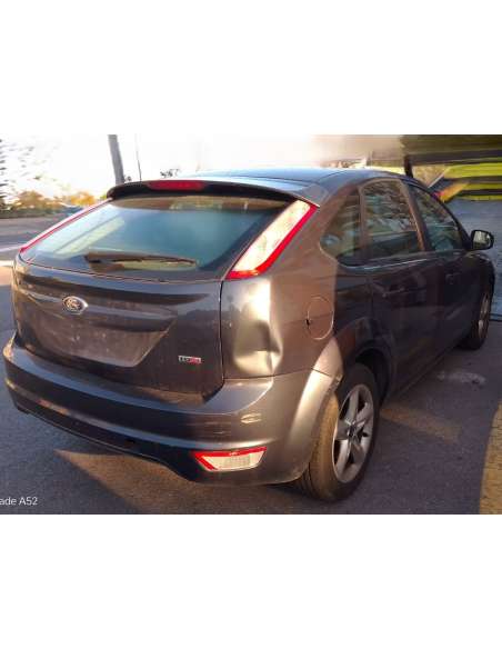 ford focus berlina (cap) del año 2009