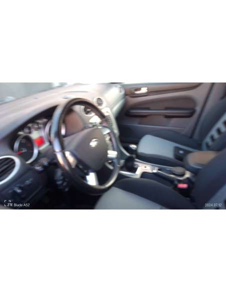 ford focus berlina (cap) del año 2009