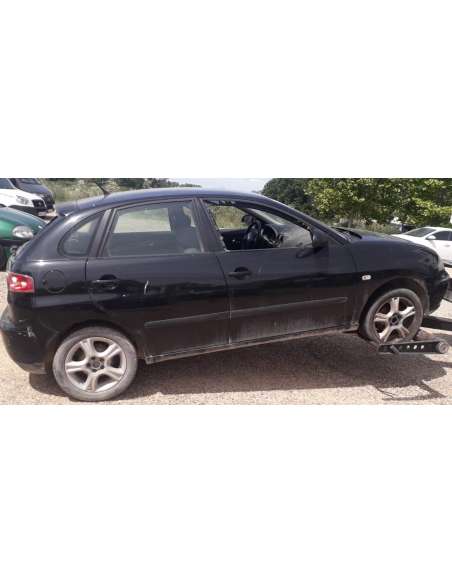 seat ibiza (6l1) del año 2004