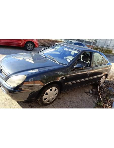 citroën xsara berlina del año 2002
