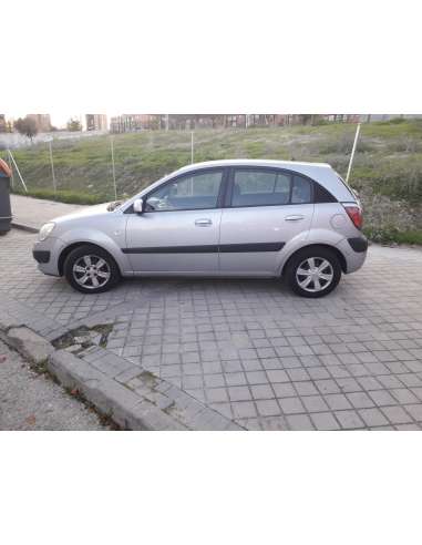 kia rio del año 2007