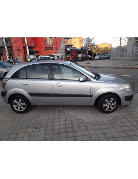 kia rio del año 2007