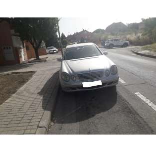 mercedes-benz clase e (w211) berlina del año 2007