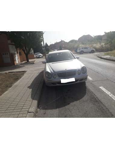 mercedes-benz clase e (w211) berlina del año 2007
