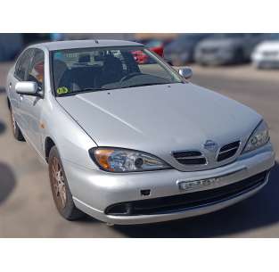 nissan primera berlina (p11) del año 2001