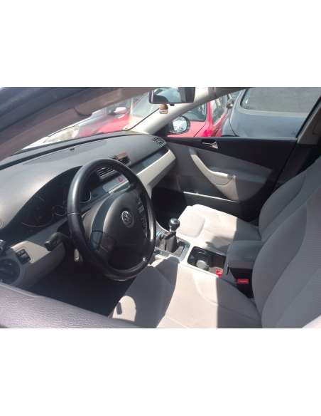 volkswagen passat berlina (3c2) del año 2005