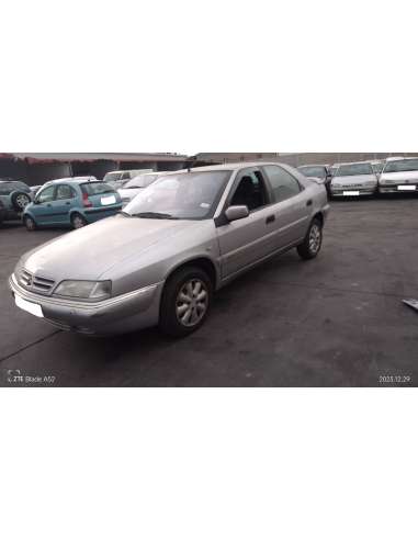 citroën xantia berlina del año 2000