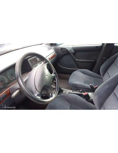 citroën xantia berlina del año 2000