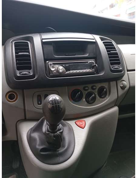 renault trafic combi (ab 4.01) del año 2005