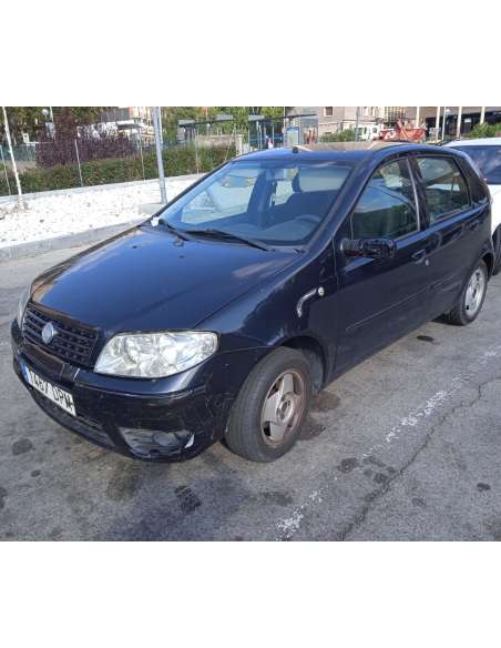 fiat punto berlina (188) del año 2005