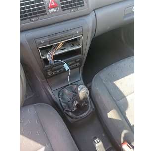 skoda octavia combi (1u5) del año 2000 2