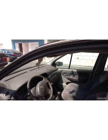 renault scenic (ja..) del año 2002