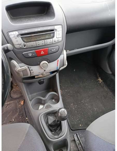 peugeot 107 del año 2008
