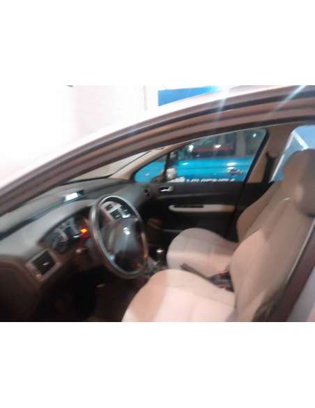 peugeot 307 (s1) del año 2004