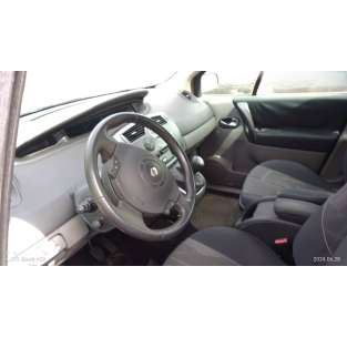 renault scenic ii del año 2005 2